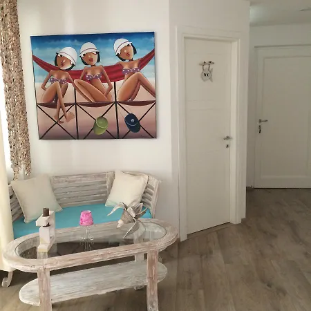 Incantata Villa *